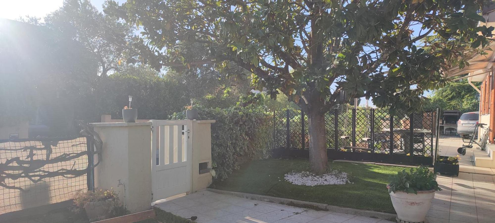 Maison T2 Avec Petit Jardin Dans Impasse Calme Baillargues Exterior photo